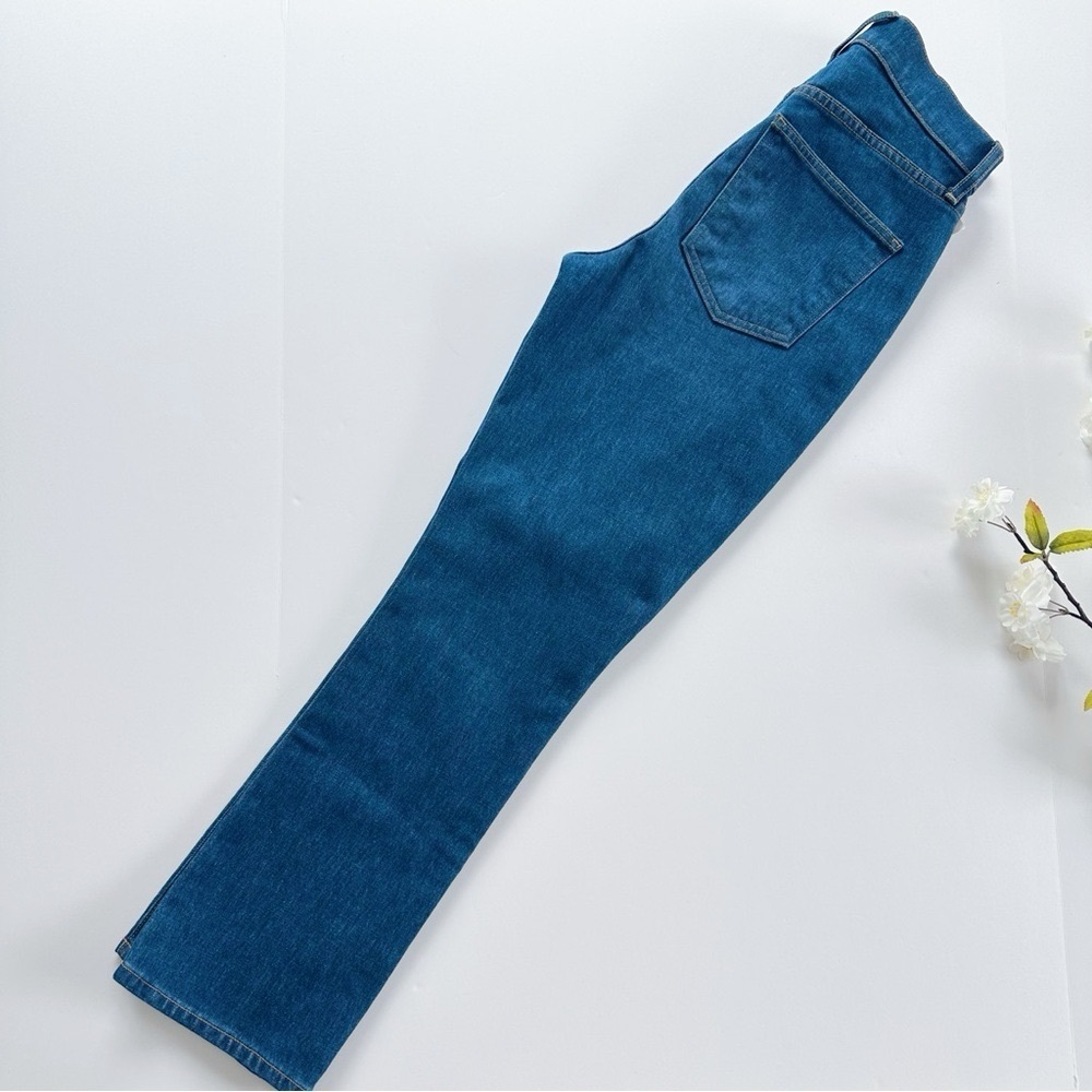 NEW Veronica Beard Women’s Carly Kick Flare Crop High Rise Jeans in Blue - Picture 5 of 9